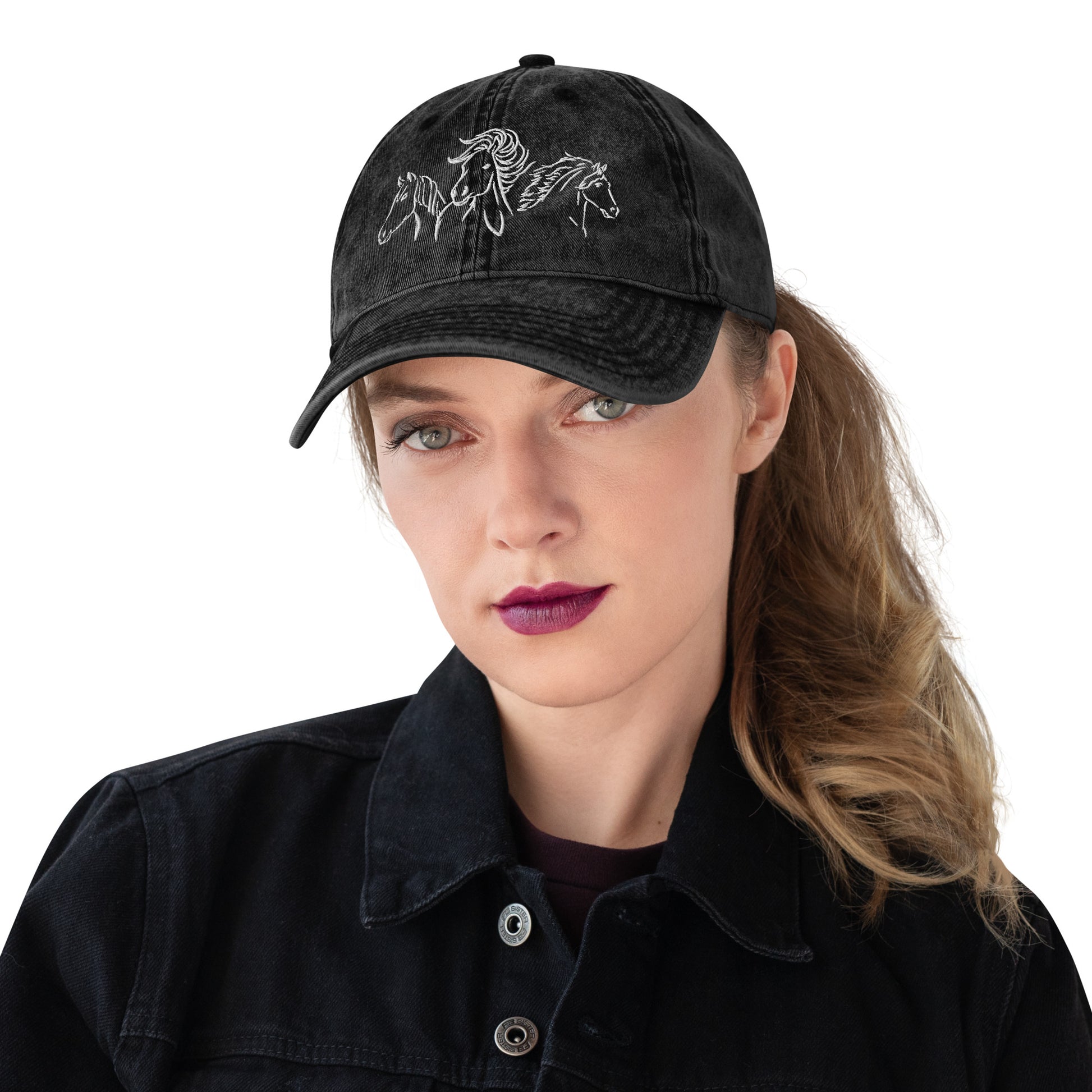 Drei Pferde - bestickte Vintage Baumwoll-Cord Cap - 100% Baumwolle
